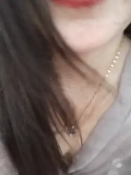 Miu_girl1 লাইভ XXX চ্যাট