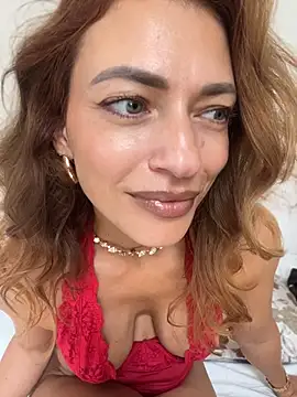 MrsGreenEyes webkamerás műsora