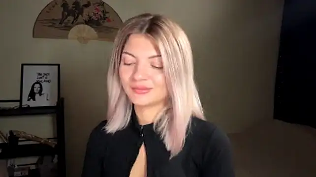 XXX chat uživo modela MysticHeart