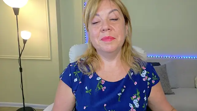 ChristinaDavedesn Live XXX chat