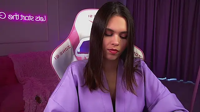 Chatroom XXX en direct de PollyLanders