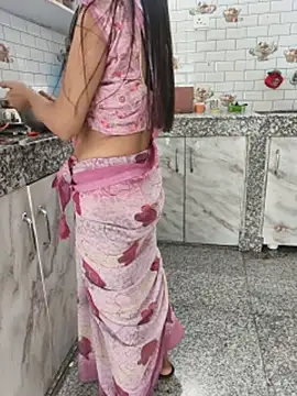 הופעת וובקאם של Shalu_G