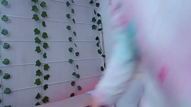 Sarabubbie's Live XXX Chat