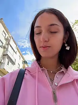 Czat XXX na żywo – DollyTall