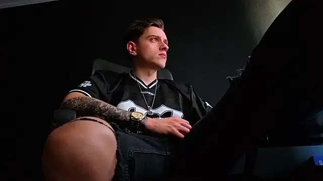 FelixStarkk 现场XXX聊天