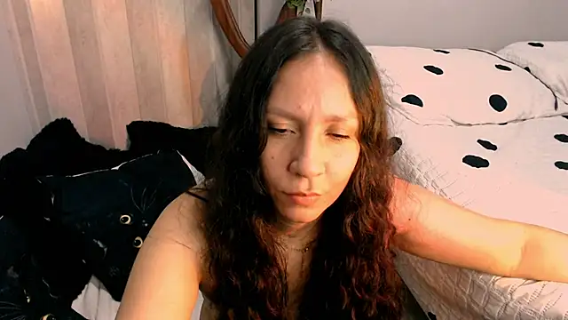 Chat XXX en directo de naihroby