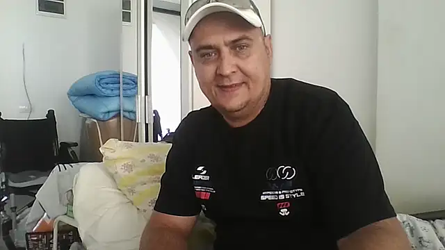 vitalik66679 即時 XXX 聊天