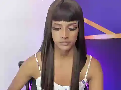 Chat +18 de Tatihanaperez ao vivo