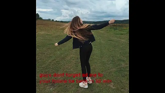 Isabelitta333 即時 XXX 聊天