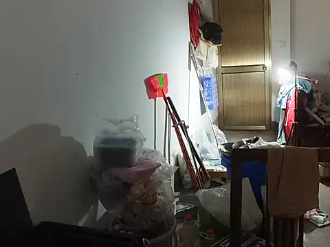 XXX chat uživo modela RebelAura