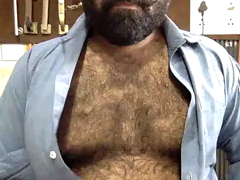 naughtydaddyyのライブXXXチャット