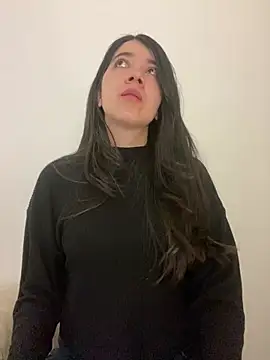 saori_10 Adlı Modelin Canlı XXX Sohbeti