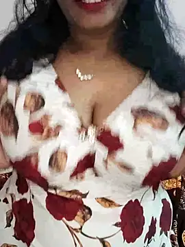 Mayuri-hot's Live XXX Chat