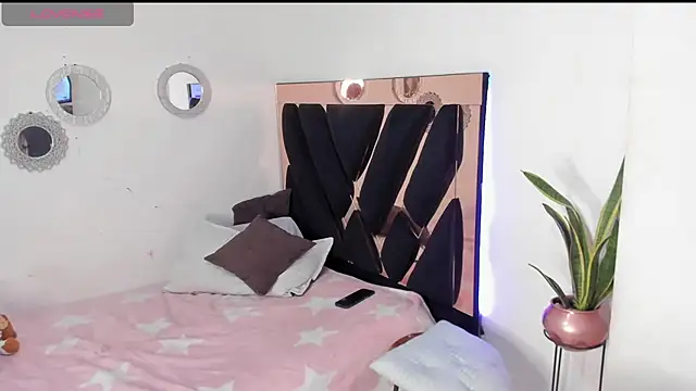 Alenajones XXX чат на живо