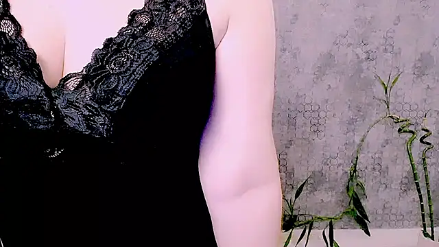 Chatroom XXX en direct de Djullia