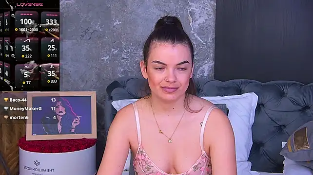 Онлайн чат XXX MaddieLuxe