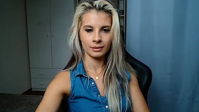 KristineGlow Obrolan Langsung XXX