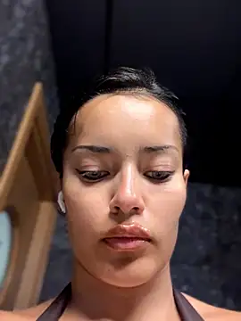 Risky_Workouts' Live XXX Chat