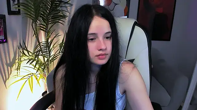 AmeliaRiviera Chat XXX in diretta