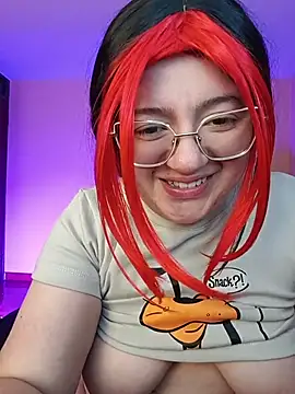 צ'אט XXX בשידור חי של Gigi_hart7