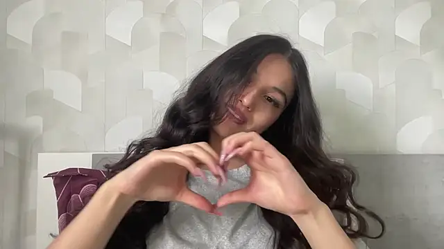 Онлайн чат XXX LisetteParajon