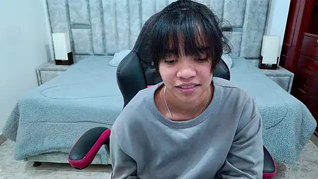 Chat XXX ao vivo de laureentt_
