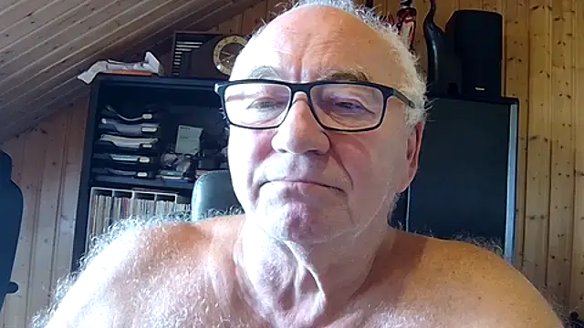 Czat XXX na żywo – biggandybig