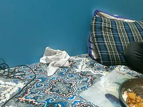Precumboner: απευθείας συνομιλία ΧΧΧ
