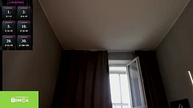 LiMcDaniel's Live XXX Chat