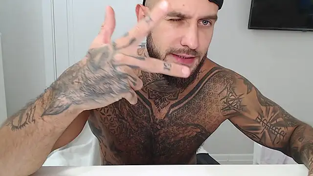 maxi_foxxx Webcam Show