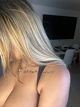 عرض كام MiaWhitePink_
