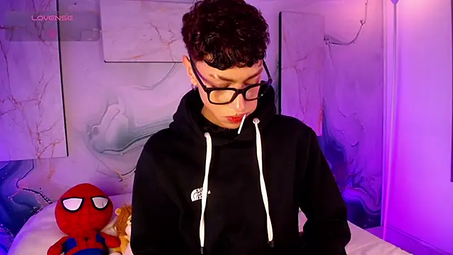 عرض كام Owen_JP