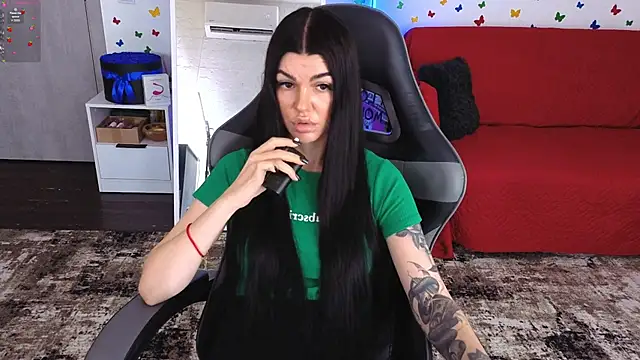 AnacondaOnn লাইভ XXX চ্যাট