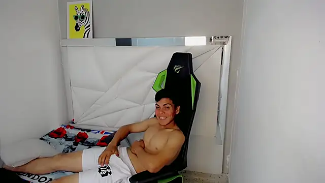 RyanFlirty – Live XXX-chat