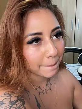 Chat +18 de miaelite ao vivo
