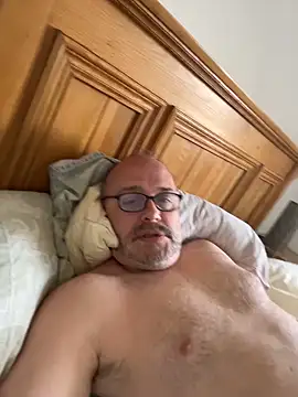 XXX chat uživo modela andyjxx