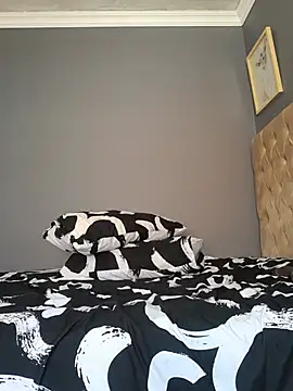 SWEETDOLLY29XX লাইভ XXX চ্যাট