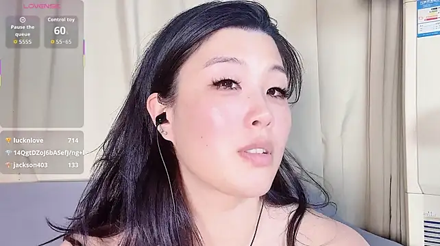Chat +18 de Tavie1744 ao vivo
