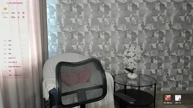 A_delina live XXX chat