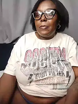 Chat XXX ao vivo de CHERRYYUMMY