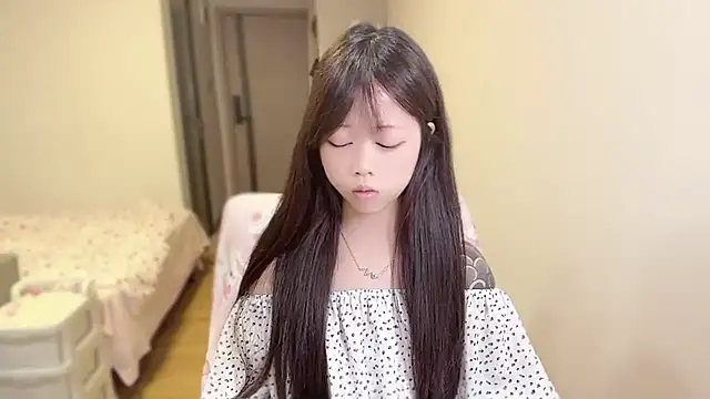 xiaobaozi-520's Live XXX Chat