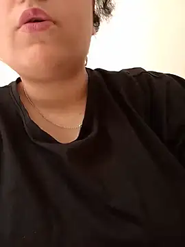 Curvy_Girl588's Webcam Show