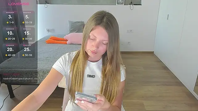 Kitkatvel Chat XXX in diretta