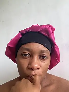 chief-model's Live XXX Chat
