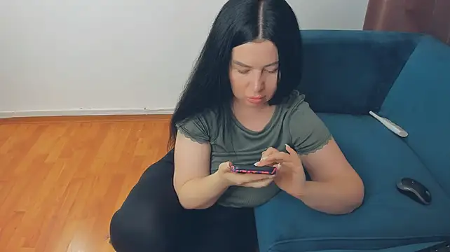 BrilliantGirll's Live XXX Chat