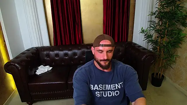AdamJamesonn Webcam-Show