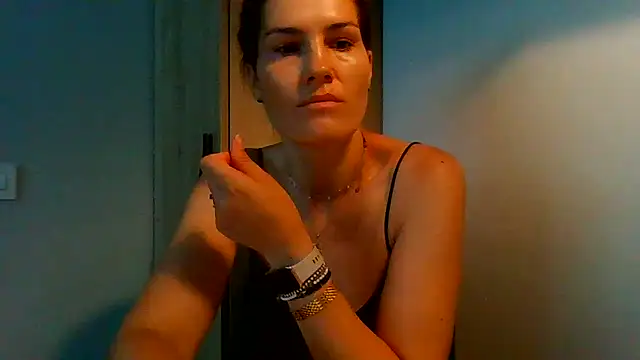 Ms-Lust1- Chat XXX live