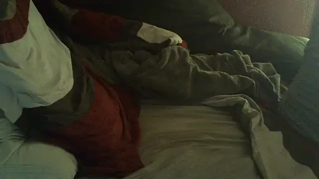 immikew1975 Show in webcam