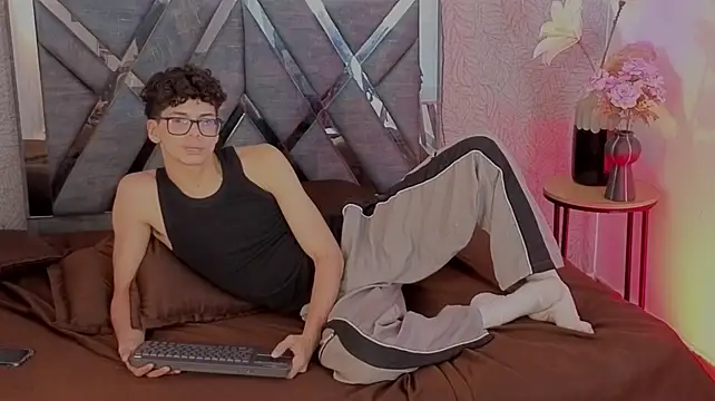 mateo_vegas_ Adlı Modelin Web Kamerası Şovu