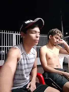 ARES_DAM's Live XXX Chat